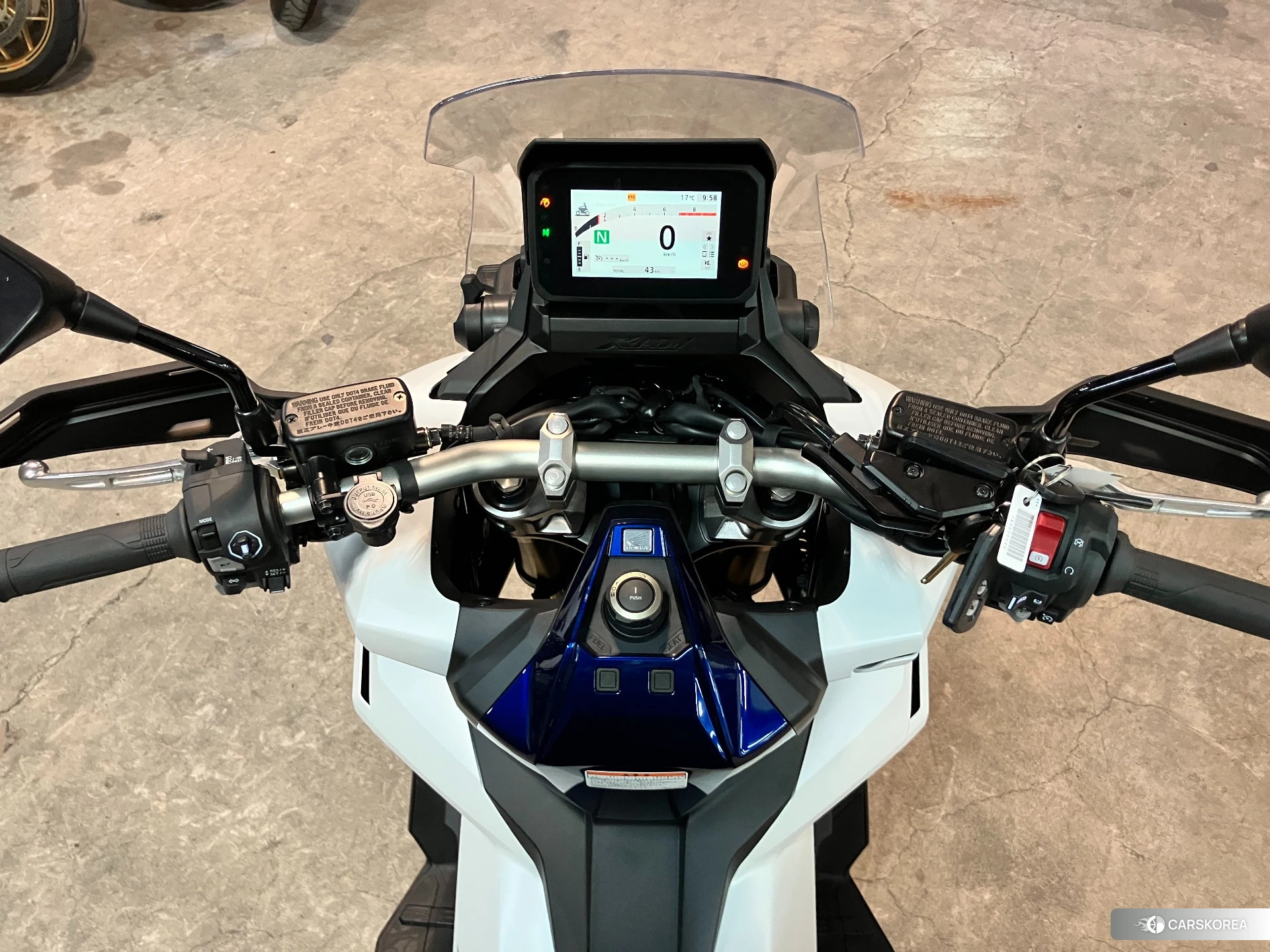 Проданный Honda X-ADV 750 id 4348029 из Японии, фото 14