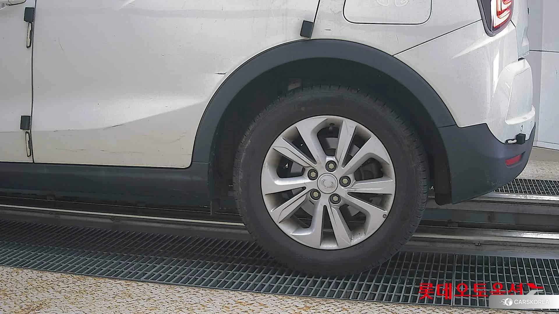 SsangYong Tivoli id 4498460 из Кореи 14