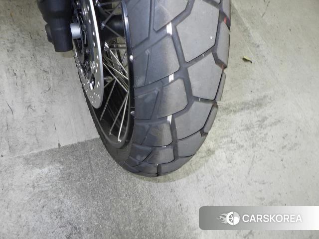 Honda X-ADV 750 id 3950054 из Японии 14