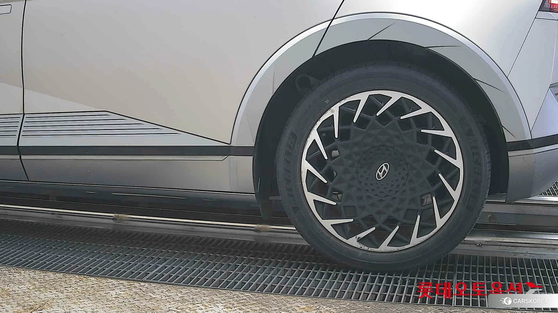 Hyundai IONIQ 5 id 3882108 из Кореи 14