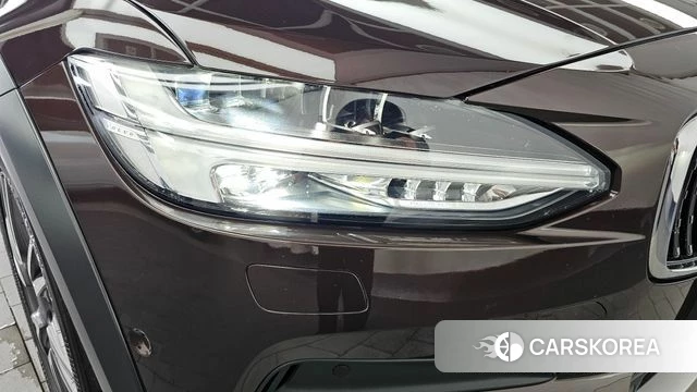 Volvo V90 Cross-Country id 4502457 из Кореи 14