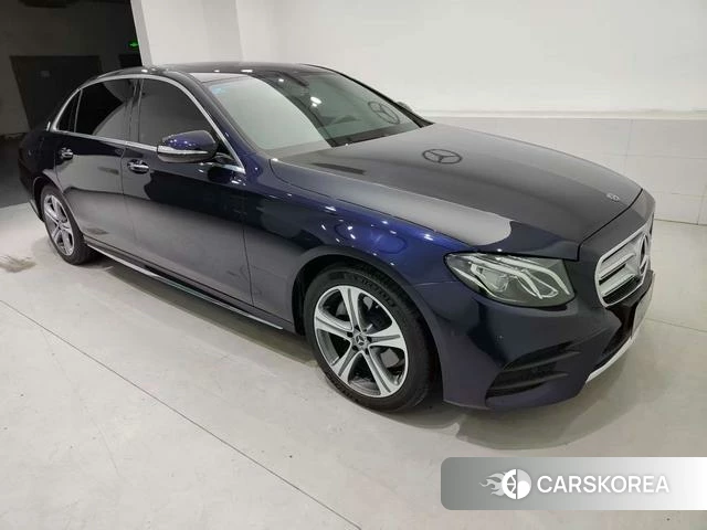 Mercedes-Benz E-class id 3882326 из Китая 14