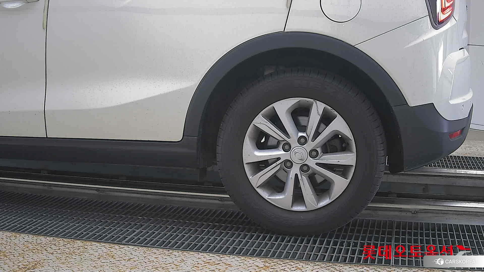 SsangYong Tivoli id 4419043 из Кореи 14