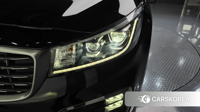 Kia The New Carnival id 4637704 из Кореи 14
