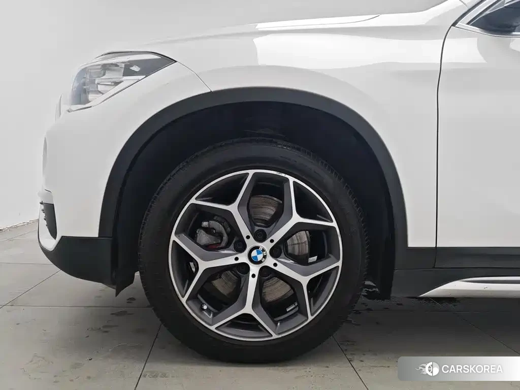 BMW X1 id 4679843 из Китая 14