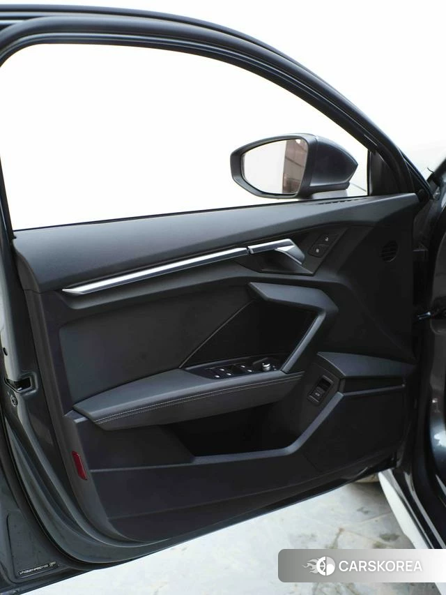 Audi A3 id 4392069 из Китая 14