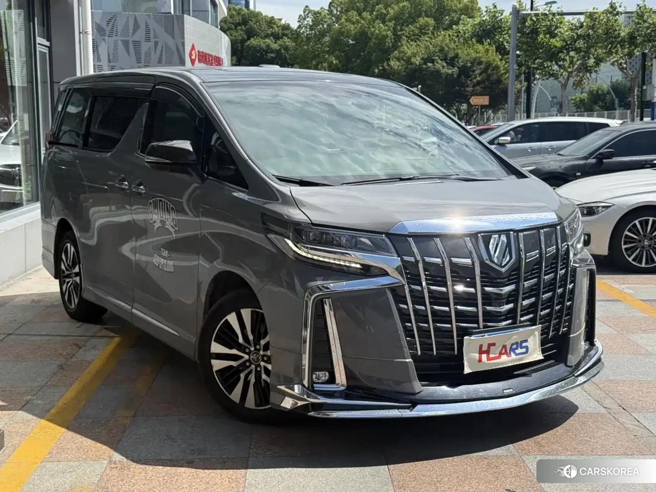 Toyota Elfa id 4679886 из Китая 14