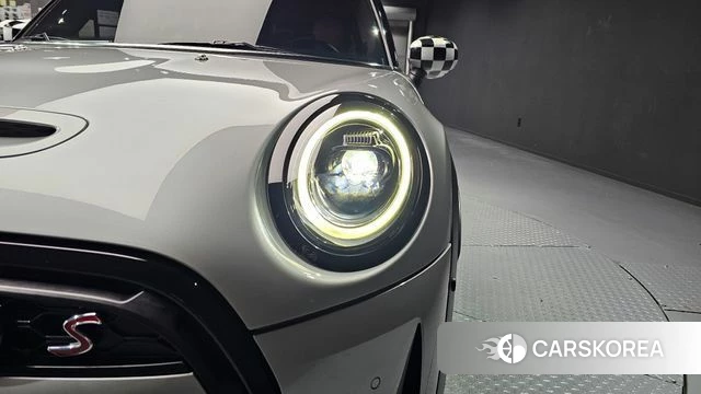 Mini Cooper S id 4292599 из Кореи 14