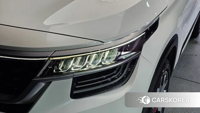 Kia Seltos id 4872090 из Кореи 14