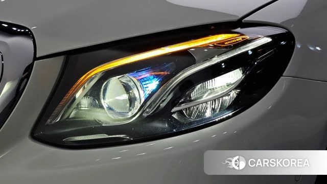 Mercedes-Benz E-Class W213 id 4604898 из Кореи 14