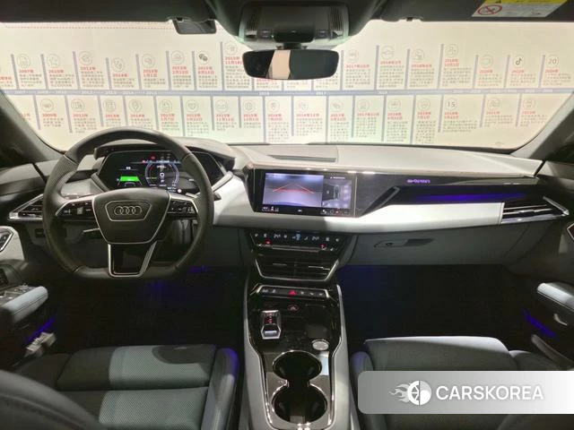 Audi e-tron GT id 4259272 из Китая 14