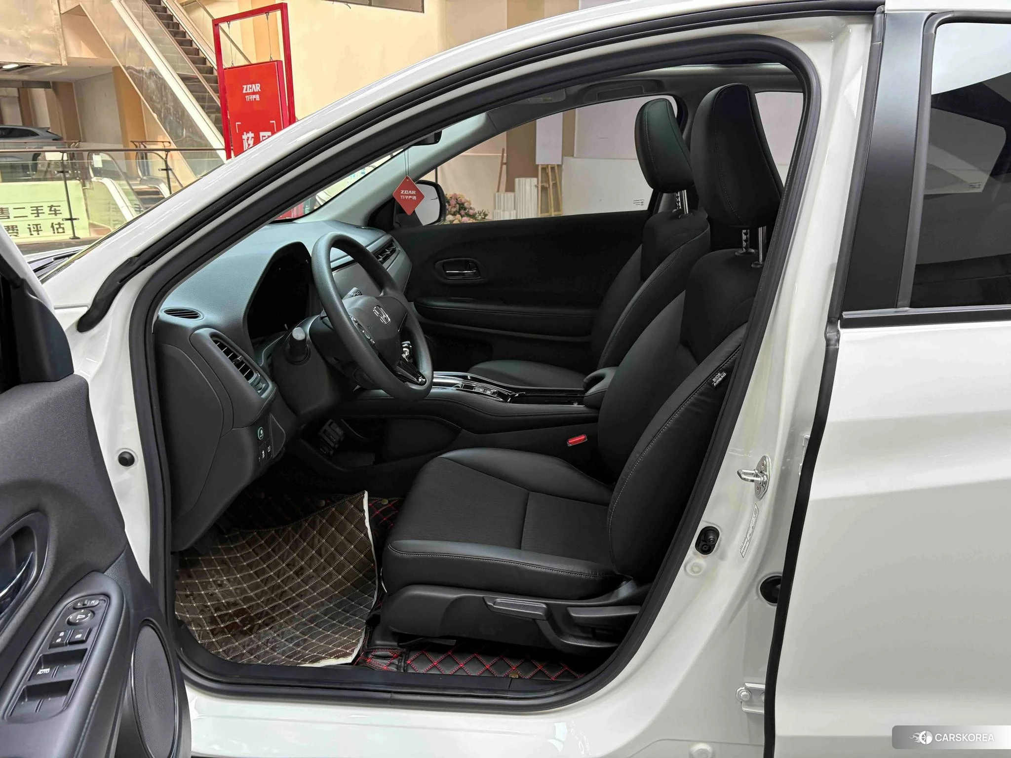 Honda Vezel id 4453836 из Китая 14