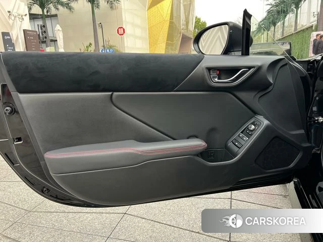 Subaru BRZ id 3969209 из Китая 14