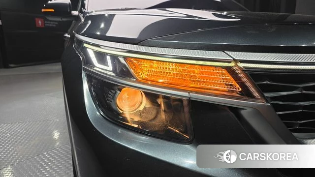 Kia Seltos id 4268925 из Кореи 14