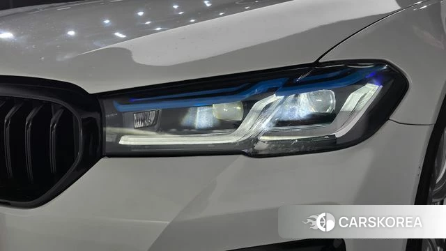 BMW 5 Series (G30) id 4907210 из Кореи 14