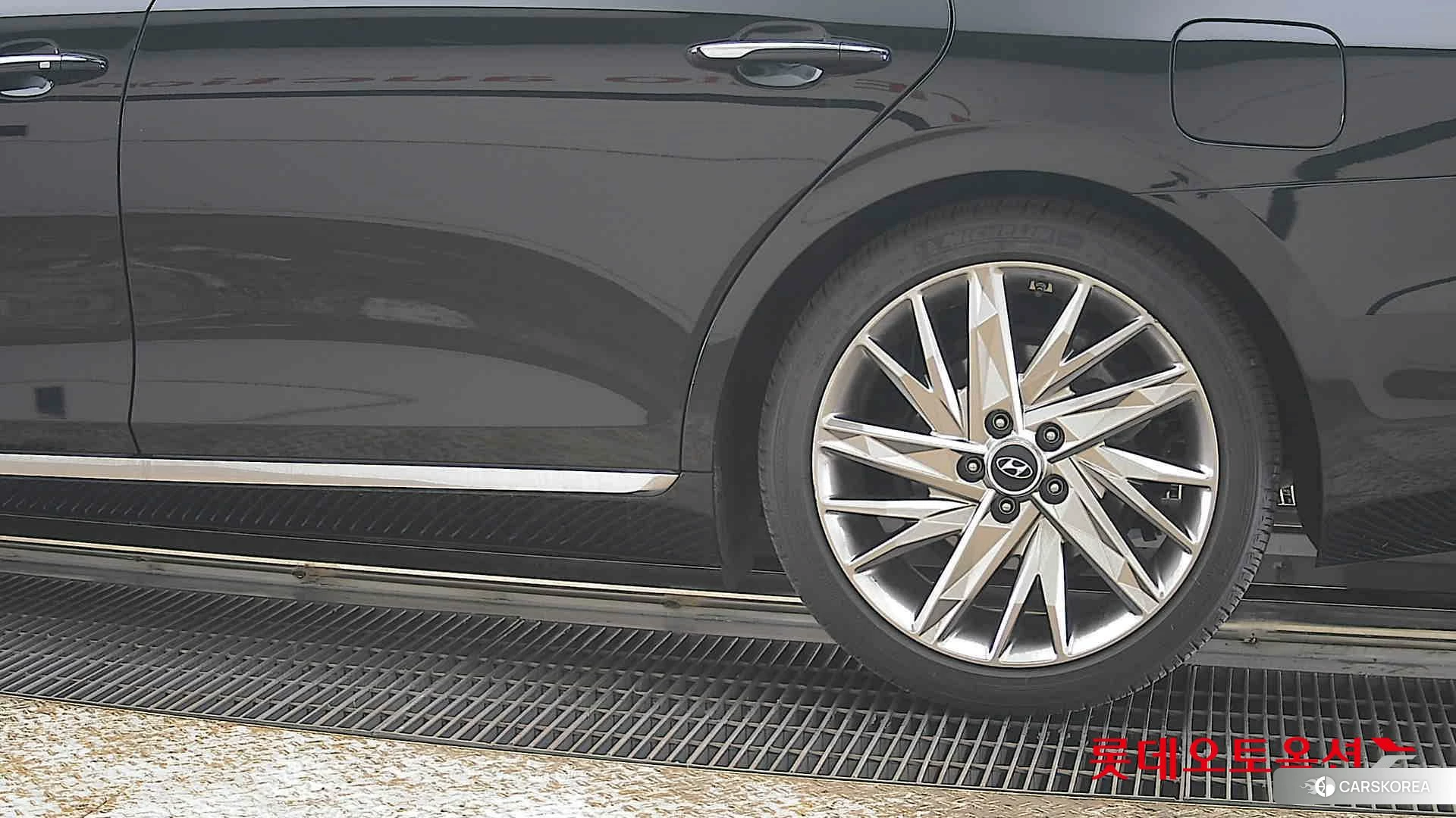 Hyundai Grandeur id 3881999 из Кореи 14