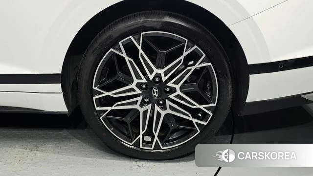 Hyundai Grandeur Hybrid (GN7) id 4854321 из Кореи 14