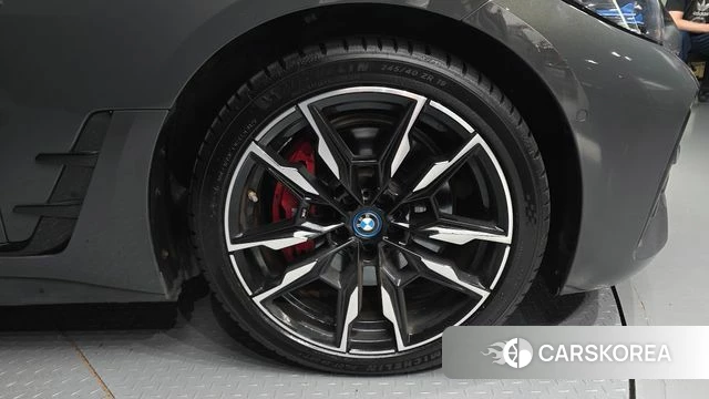 BMW i4 id 4792692 из Кореи 14