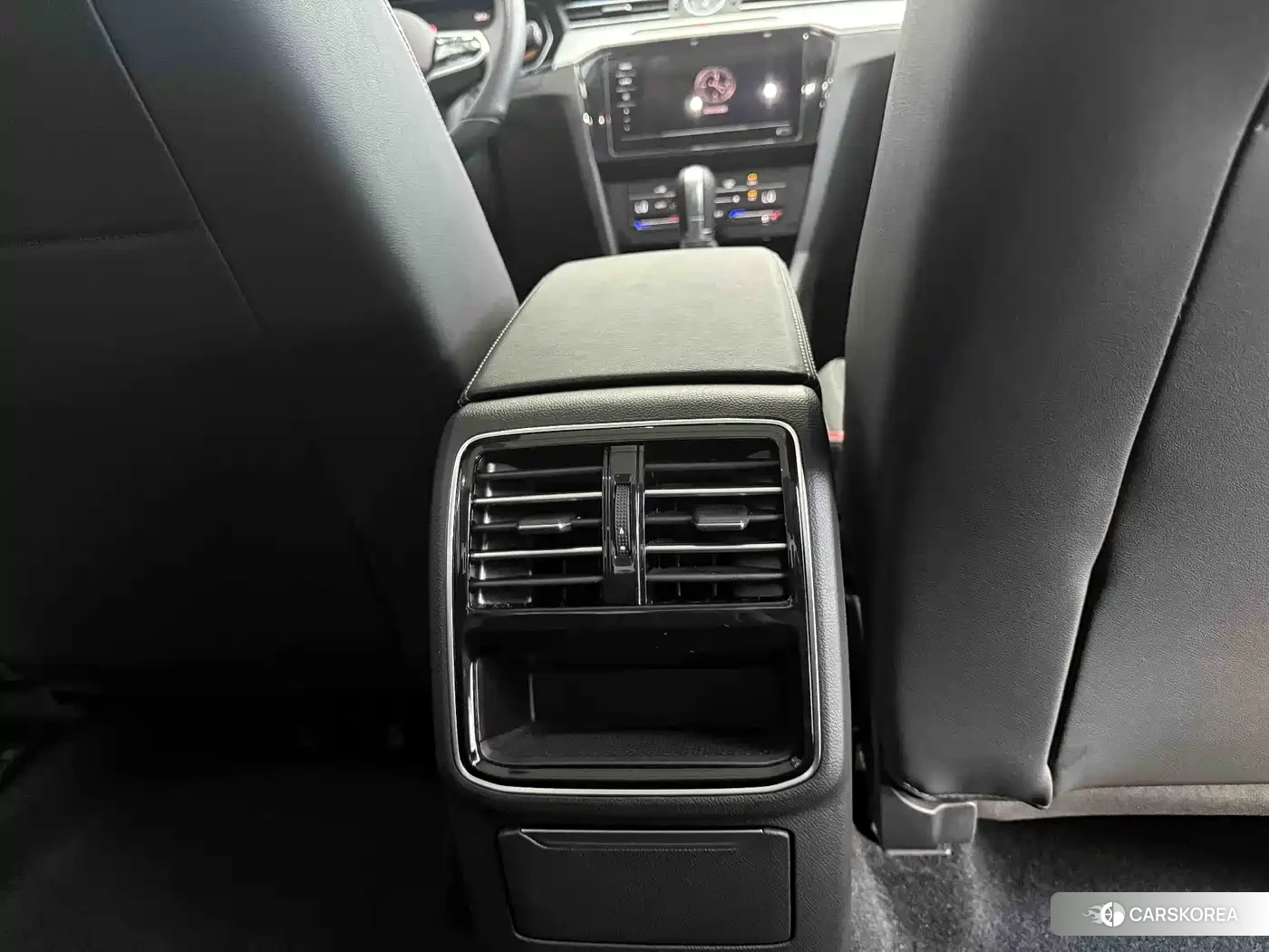 Volkswagen Magotan id 4553913 из Китая 14
