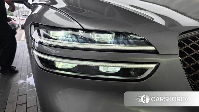Genesis GV70 id 4593737 из Кореи 14
