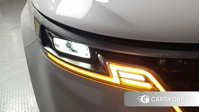 Kia Carnival 4th generation id 4330111 из Кореи 14
