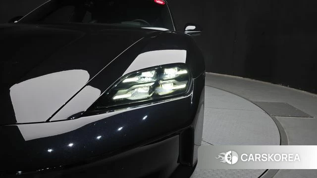 Porsche Taycan id 4308180 из Кореи 14