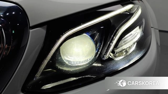 Mercedes-Benz E-Class W213 id 4620493 из Кореи 14