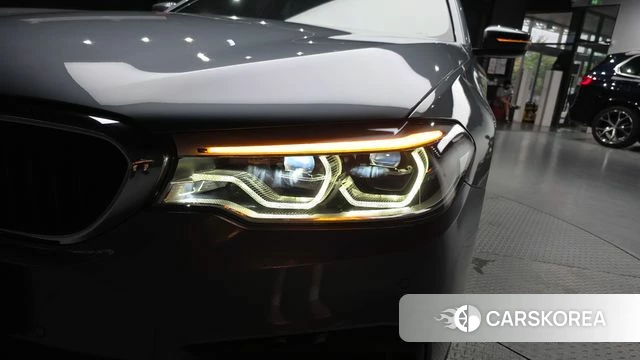 BMW 5 Series (G30) id 4722340 из Кореи 14