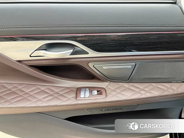 BMW 7 series id 3902341 из Китая 14
