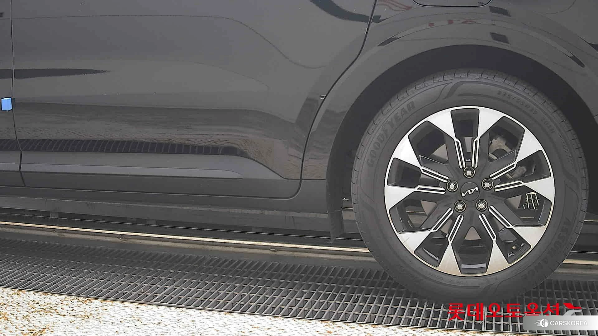 Kia Carnival id 4902478 из Кореи 14