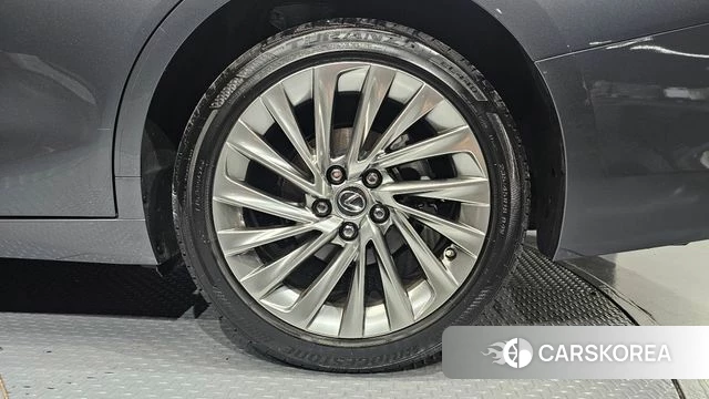 Lexus ES300h 7th generation id 4778457 из Кореи 14