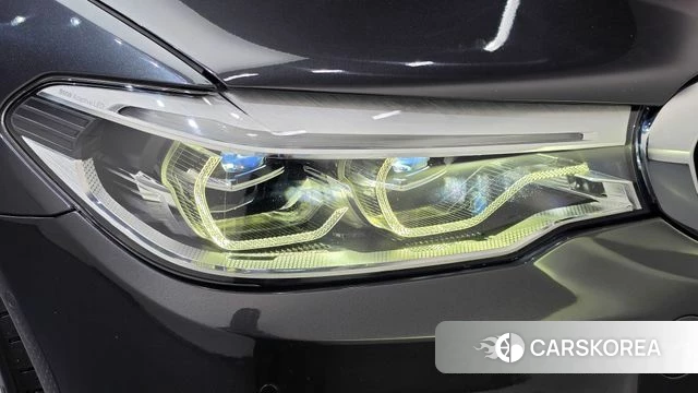 BMW 5 Series (G30) id 4780718 из Кореи 14