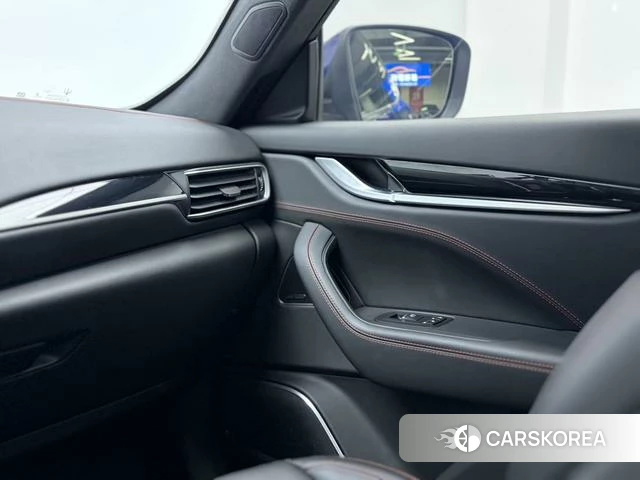 Maserati Levante id 4236393 из Китая 14