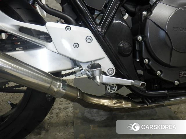 Проданный Honda CB400SF ABS id 4008486 из Японии, фото 14