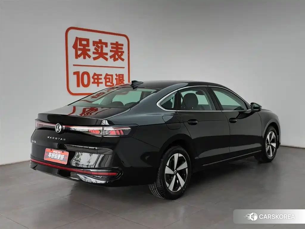 Volkswagen Magotan id 4553930 из Китая 14