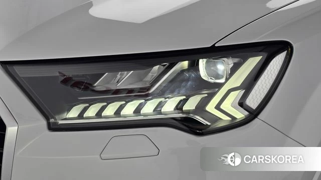 Audi Q7 (4M) id 4757603 из Кореи 14
