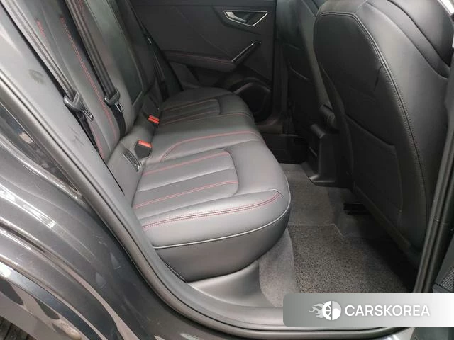 Audi Q2L id 4261532 из Китая 14