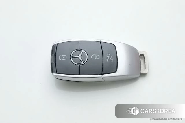 Mercedes-Benz E-class id 4210661 из Китая 13