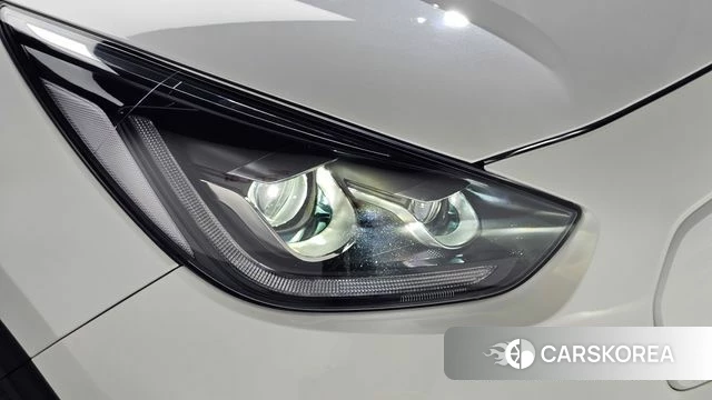 Kia Niro Plus id 4608621 из Кореи 14
