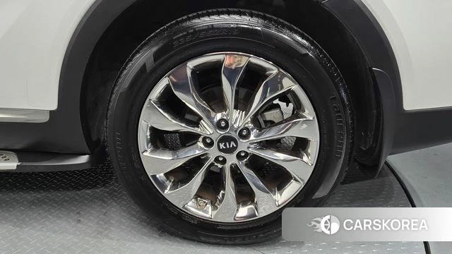 Kia The New Sorento id 4581652 из Кореи 14