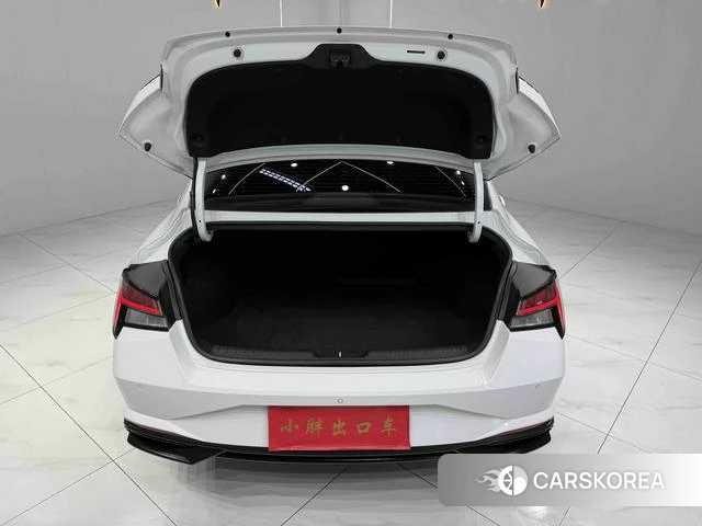 Hyundai Elantra id 4368145 из Китая 14