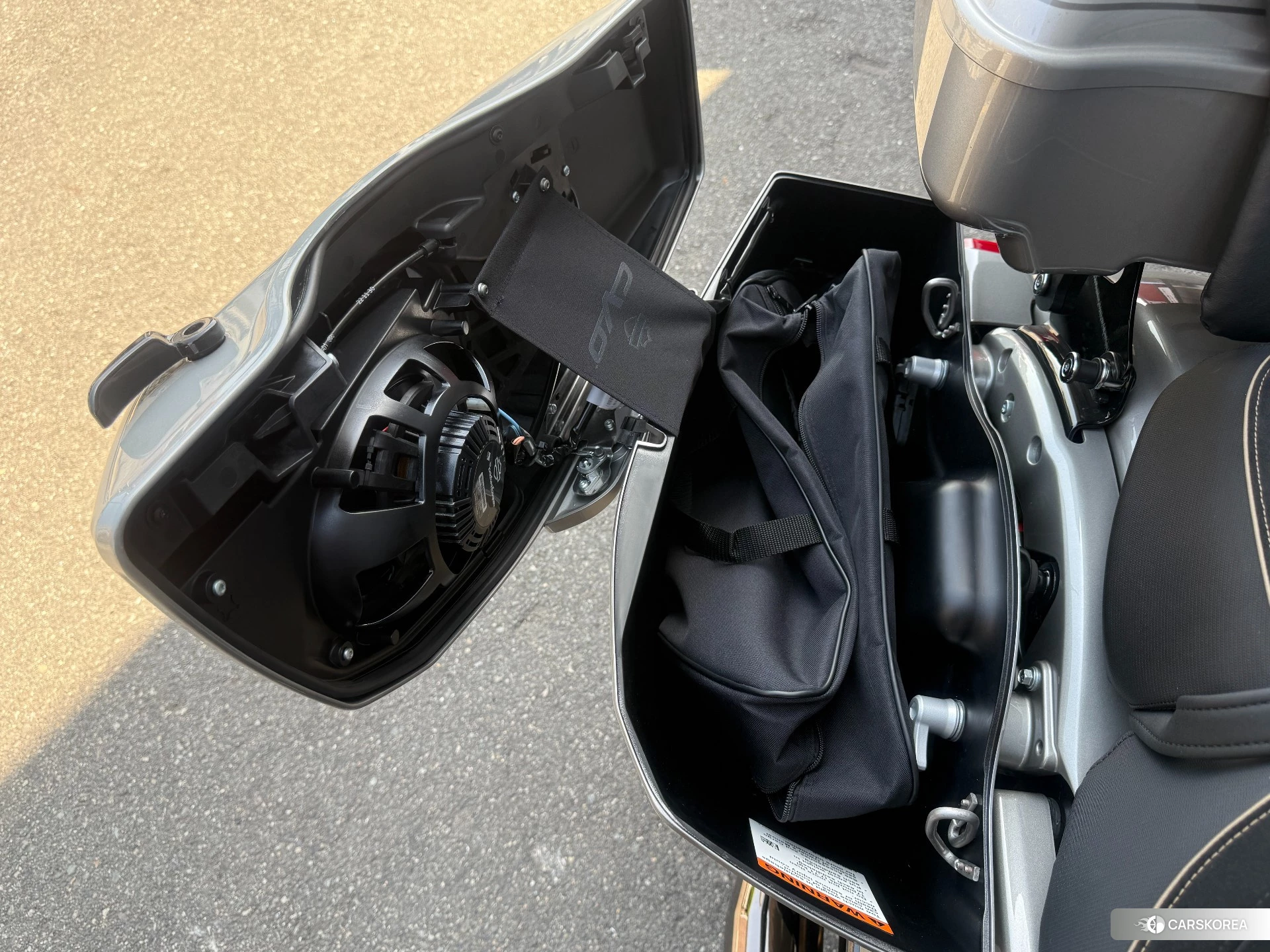 Harley-Davidson Street Glide FLHXSE1800 CVO id 4352671 из Японии 14