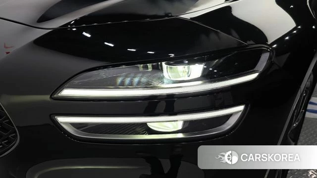 Genesis The New G70 id 4195000 из Кореи 14