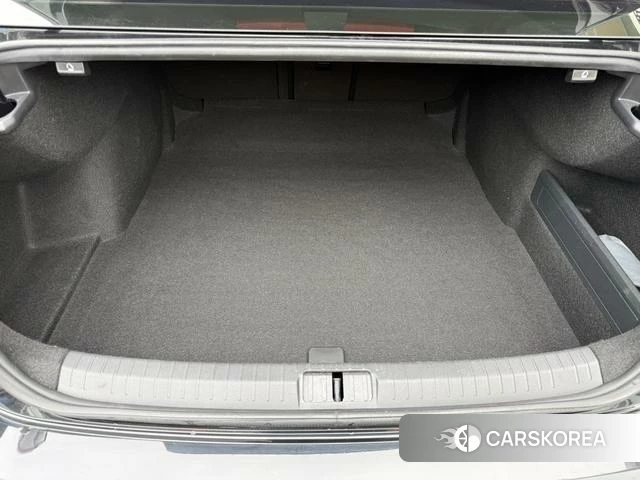 Volkswagen Magotan id 4271609 из Китая 14