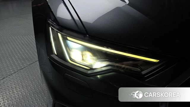 Audi A6 (C8) id 4324502 из Кореи 14