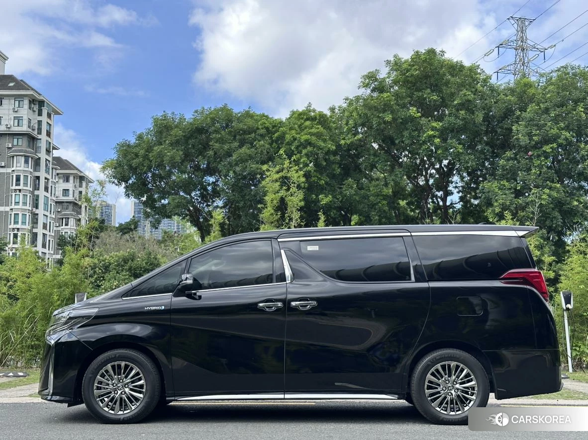 Toyota Elfa id 4493273 из Китая 14