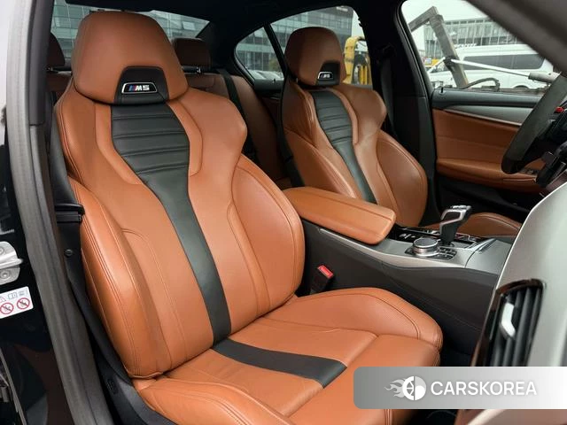 BMW M5 id 4256874 из Китая 14