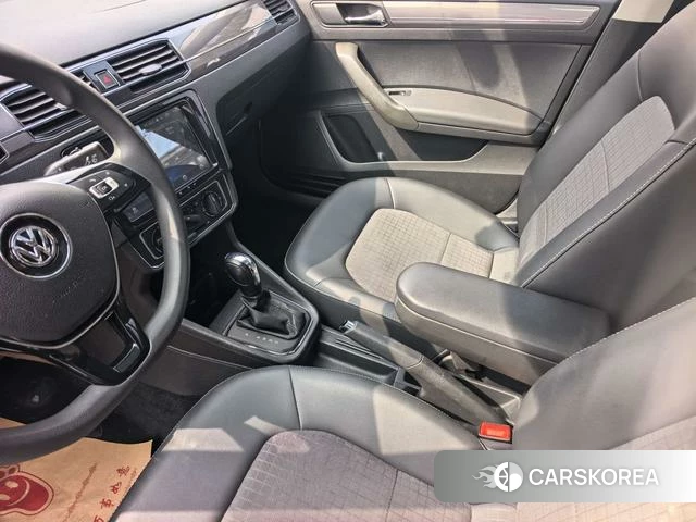 Volkswagen Santana id 4240199 из Китая 14