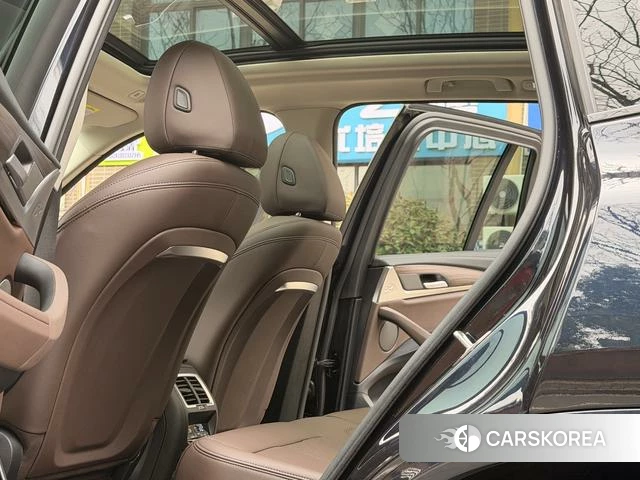 BMW X3 id 4265293 из Китая 14