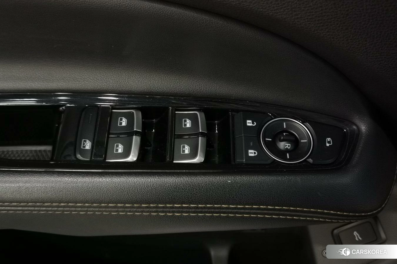 Ford Lingyu id 4454476 из Китая 14